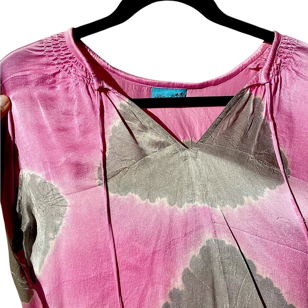 Letarte Hawaii silk coverup in pink and gray - Picture 9 of 9